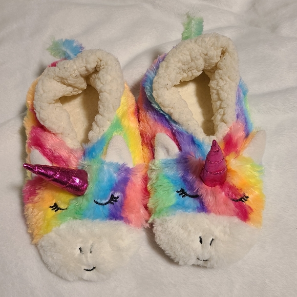 Unicorn Slippers - Picture 1 of 3